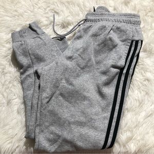 Adidas sweatpants Grey Medium M gray black stripe sweats pants workout casual